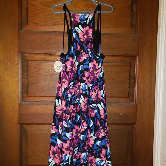 Swing dress - Picture 3 of 3